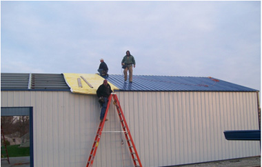 The roof panels on your steel garage, storage building, or warehouse are cut to length and have a 40 year warranty from Worldwide Steel Buildings.