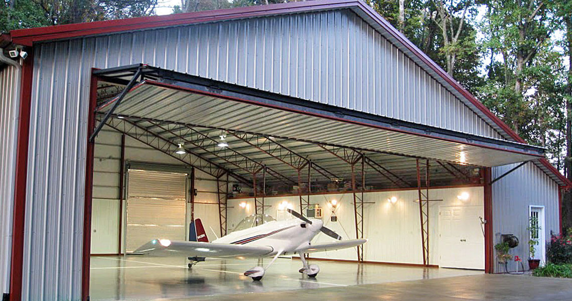 Metal hangar kits and steel building kits from Worldwide Steel Buildings for any aircraft type.