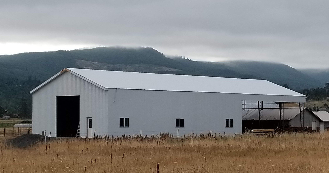 Oregon Mountain Shop exterior