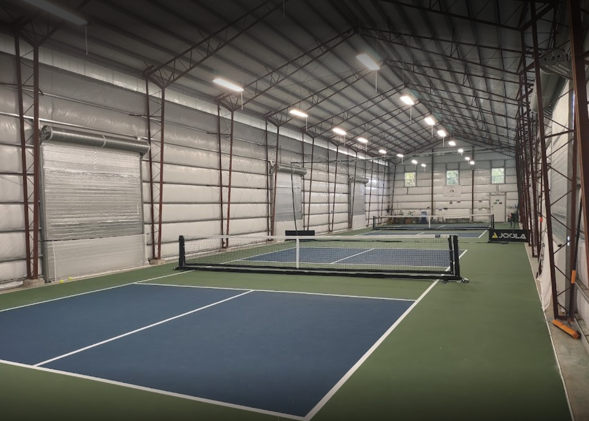 02 Indoor Pickleball Court