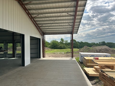 Triple Building Barndo