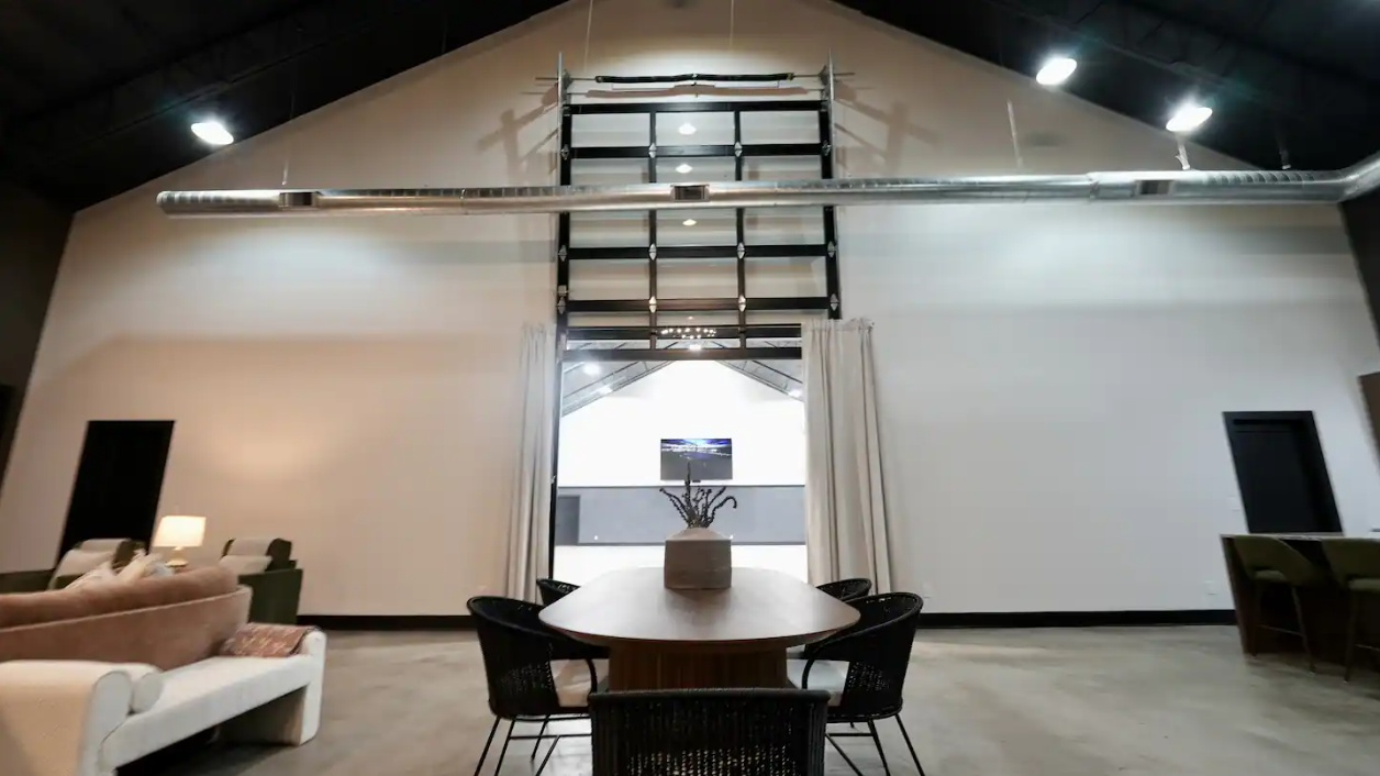 Pickleball Airbnb